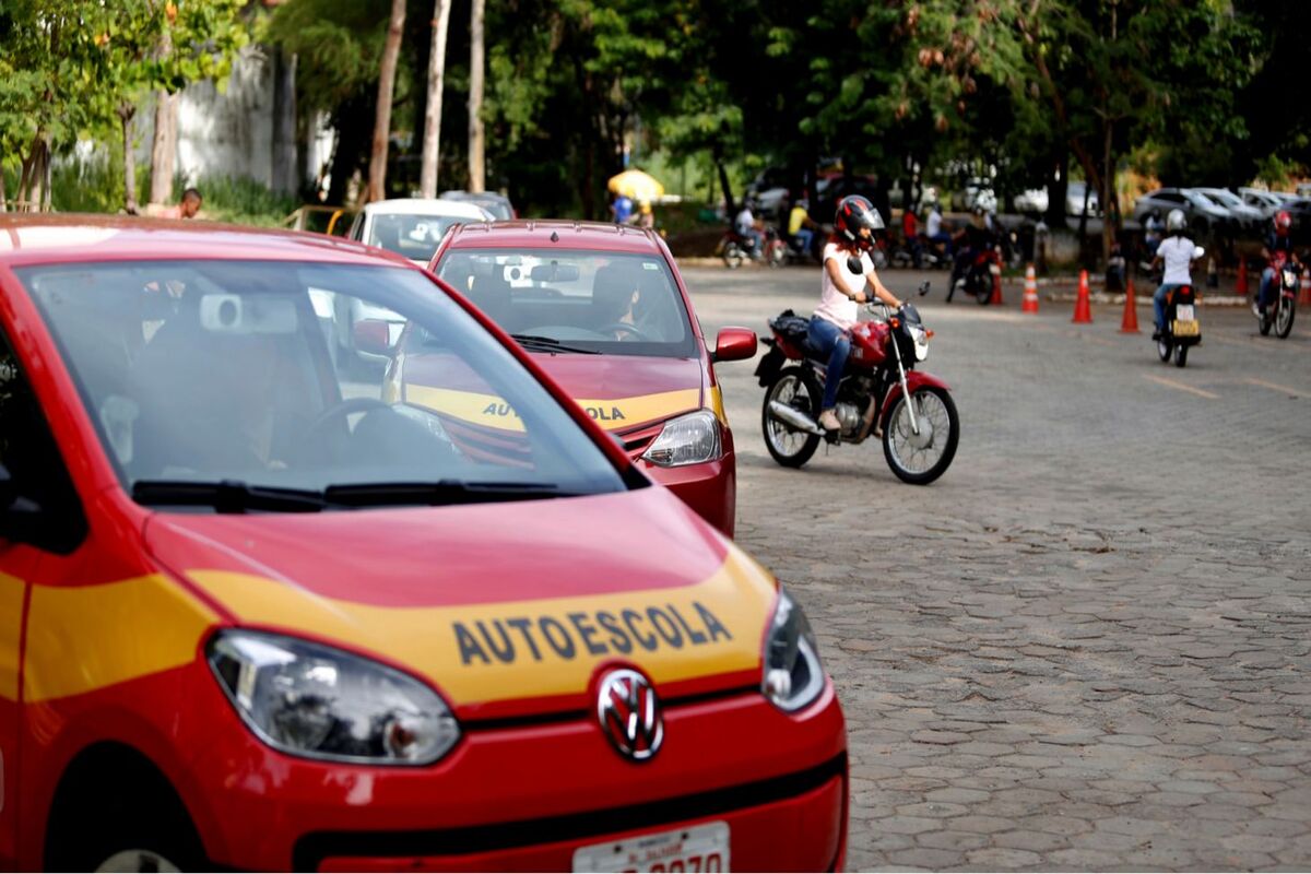 carros de autoescola baliza tirar cnh (1)